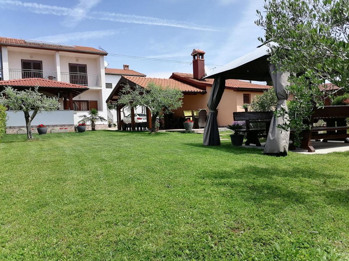 Relax Green House Rovinj Exterior foto